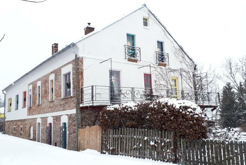 Apartment Ruprechtov Hroznetin